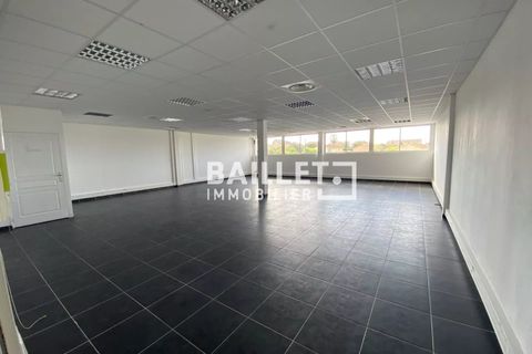 L'establiment comercial a Biot, Alpes-Maritimes, Biot - € 1.280/mes | Ref: 0393 - foto 3