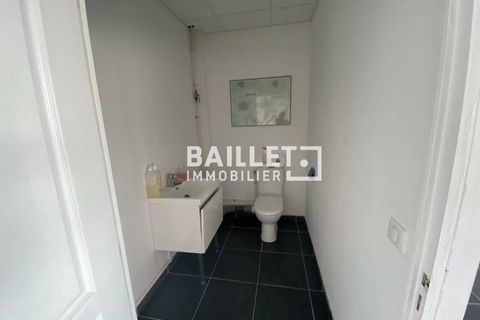 L'establiment comercial a Biot, Alpes-Maritimes, Biot - € 1.280/mes | Ref: 0393 - foto 4