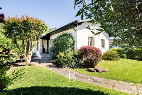 Villa i Anglet, Pyrenees-Atlantiques, Anglet - € 1.290.000 | Ref: M1865 - foto 1