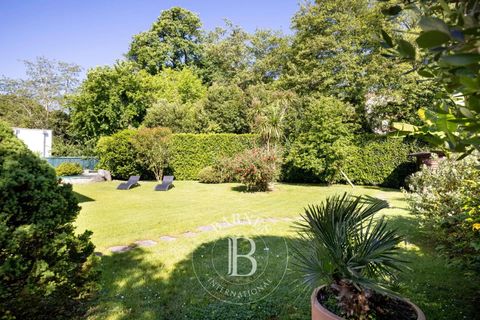 Villa i Anglet, Pyrenees-Atlantiques, Anglet - € 1.290.000 | Ref: M1865 - foto 3