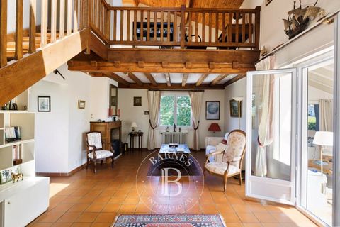 Villa a Urrugne, Pyrenees-Atlantiques, Urrugne - € 990.000 | Ref: M1857 - foto 12