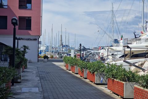 Lejlighed i Genoa, Genoa, Genoa - € 95.000 | Ref: 1282 - foto 24
