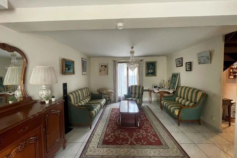Villa a Chelles, Seine-et-Marne, Chelles - € 470.000 | Ref: 85995200 - foto 11