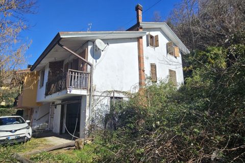 Villa i Ronca, Verona, Ronca - € 130.000 | Ref: 333 - foto 1