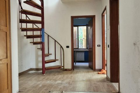 Villa i Ronca, Verona, Ronca - € 130.000 | Ref: 333 - foto 8
