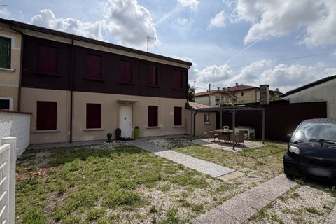 Villa a Padua, Padua, Padua - € 185.000 | Ref: Bea185 - foto 2
