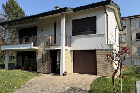 Villa i Padua, Padua, Padua - € 290.000 | Ref: Bar300 - foto 1