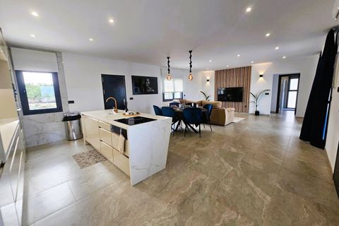 Landejendom i Ciudad Quesada, Alicante, Ciudad Quesada - € 1.300.000 | Ref: AG19MLSC7172847 - foto 11