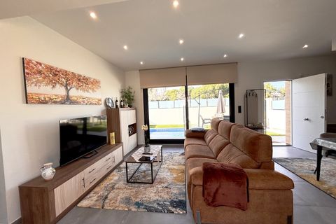 Villa i Villamartin, Alicante, Villamartin - € 434 950 | Ref: 779815 - foto 13