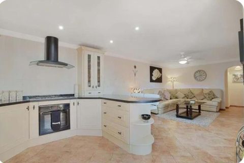 Villa i Marbella, Malaga, Marbella - € 795.000 | Ref: SMSM1008 - foto 3