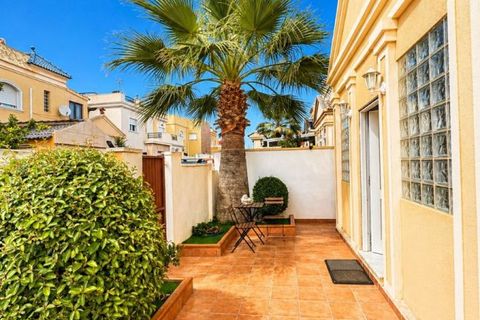 Villa a Torrevieja, Alicante, Torrevieja - € 399.000 | Ref: MLSC3164212/13477 - foto 50