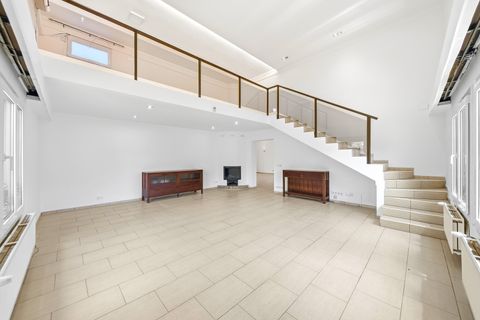Villa i Empuriabrava, Gerona, Empuriabrava - € 18.000.000 | Ref: W-049TE0 - foto 19