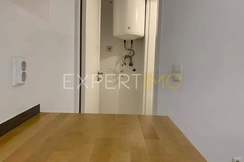 Villa i Amadora, Lisbon, Amadora - € 105.000 | Ref: COM_2618_GAMD - foto 4