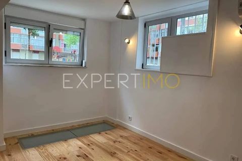 Villa i Amadora, Lisbon, Amadora - € 105.000 | Ref: COM_2618_GAMD - foto 5
