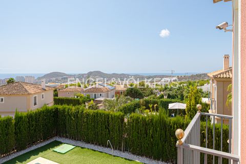 Villa i Finestrat, Alicante, Finestrat - € 810.000 | Ref: W-02VU43 - foto 30