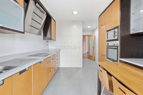Lejlighed i Amadora, Lisbon, Amadora - € 559.000 | Ref: C0364-05926 - foto 4