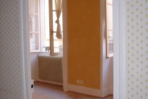 Apartament a Macon, Saone-et-Loire, Macon - € 825/mes | Ref: 754868 - foto 4