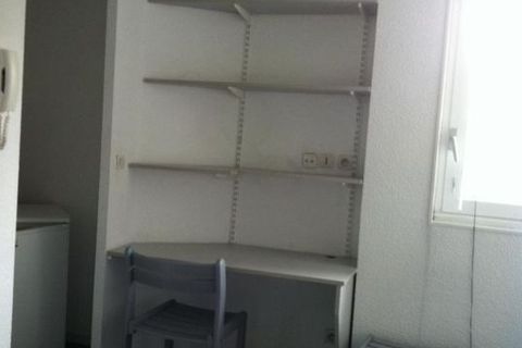 Estudi a Tours, Indre-et-Loire, Tours - € 450/mes | Ref: 788329 - foto 4