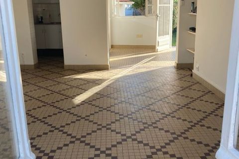 Villa a Bordeaux, Gironde, Bordeaux - € 1.260/mes | Ref: 877295 - foto 4