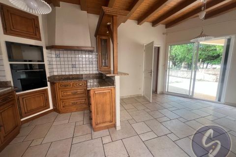 Villa a La Crèche, Deux-Sevres, La Crèche - € 205.000 | Ref: getkey_10711 - foto 2