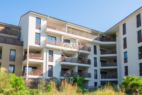 Duplex i Hyeres, Var, Hyeres - € 399.000 | Ref: getkey_u_529600658 - foto 2