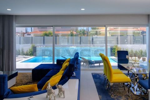 Villa i Almada, Setubal, Almada - € 1.000.000 | Ref: 3047A - foto 20
