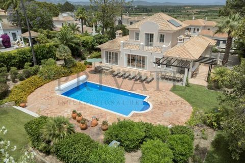 Villa a Almancil, Faro, Almancil - € 15.000/mes | Ref: CAS_833 - foto 2