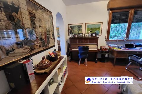 Villa i Inverigo, Como, Inverigo - € 330.000 | Ref: INVE330 - foto 16