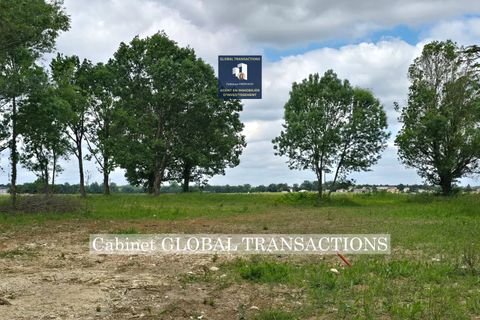 Helårsgrund i Saintes, Charente-Maritime, Saintes - € 47.300 | Ref: 147 - foto 1