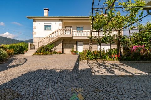 Villa i Amares, Braga, Amares - € 330.000 | Ref: AVV-005-042 - foto 1