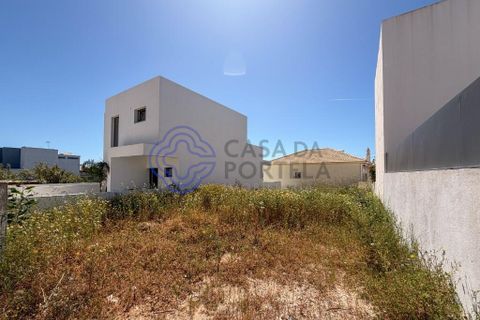 Helårsgrund i Faro, Faro, Faro - € 760.000 | Ref: 1127271 - foto 1