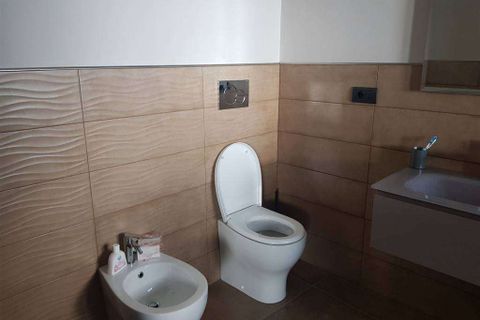 Farm hus i Loro Ciuffenna, Arezzo, Loro Ciuffenna - € 1.800.000 | Ref: V372-1157554 - foto 31