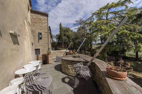 Erhvervsejendom i Arezzo, Arezzo, Arezzo - € 930.000 | Ref: V341-1157588 - foto 11