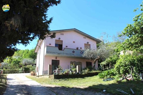 Villa a Bisenti, Teramo, Bisenti - € 78.000 | Ref: EL1163-1171529 - foto 4