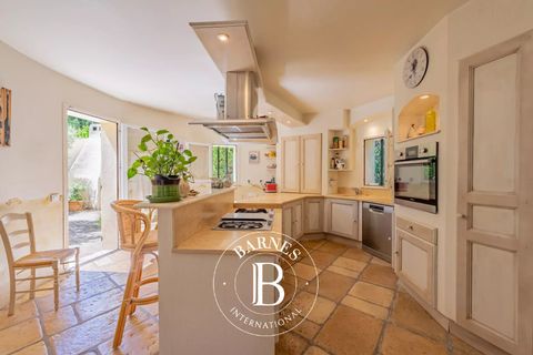 Villa i Ventabren, Bouches-du-Rhone, Ventabren - € 1.550.000 | Ref: 87016708 - foto 11
