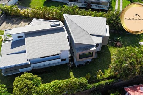 Villa a Le Tampon, La Reunion, Le Tampon - € 630.000 | Ref: 127512897 - foto 4