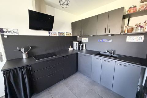 Lejlighed i Marseille, Bouches-du-Rhone, Marseille - € 220.000 | Ref: 12244CH1003 - foto 6