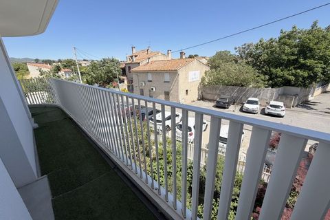 Lejlighed i Marseille, Bouches-du-Rhone, Marseille - € 220.000 | Ref: 12244CH1003 - foto 12