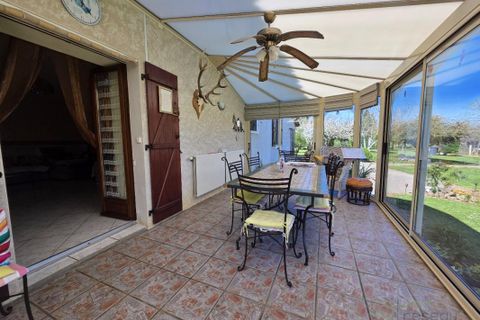 Landejendom i Cellefrouin, Charente, Cellefrouin - € 185.000 | Ref: 3011444159 - foto 1