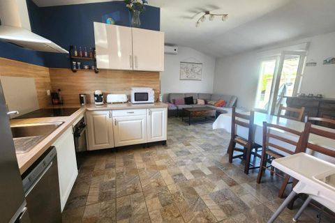 Villa i Saint-Andre-de-Cubzac, Gironde, Saint-Andre-de-Cubzac - € 200.000 | Ref: 202312 - foto 1