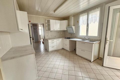 Villa i Thouars, Deux-Sevres, Thouars - € 246.000 | Ref: 203316 - foto 2