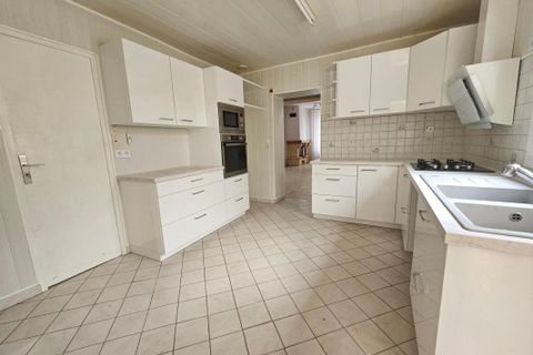 Villa i Thouars, Deux-Sevres, Thouars - € 246.000 | Ref: 203316 - foto 3