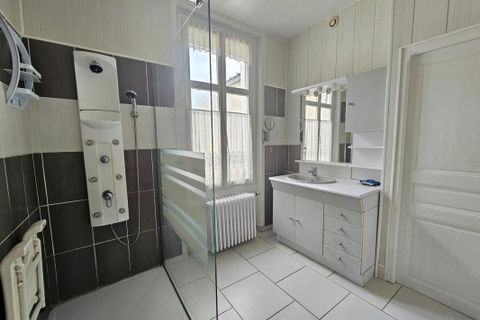 Villa i Thouars, Deux-Sevres, Thouars - € 246.000 | Ref: 203316 - foto 7