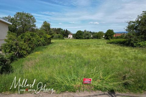 Helårsgrund i Saint-Vallier, Saone-et-Loire, Saint-Vallier - € 34.000 | Ref: 187309 - foto 1