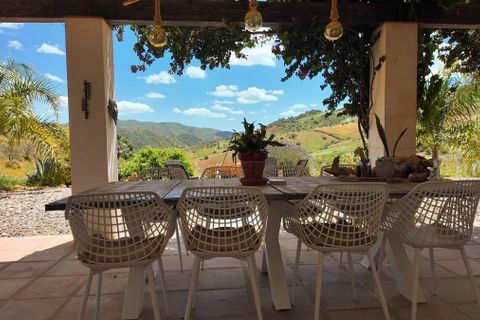 Villa i Alora, Malaga, Alora - € 349.999 | Ref: R5386927 - foto 15