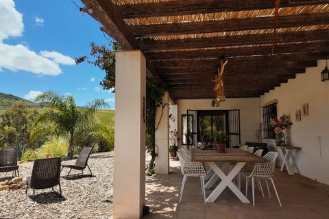 Villa i Alora, Malaga, Alora - € 349.999 | Ref: R5386927 - foto 18