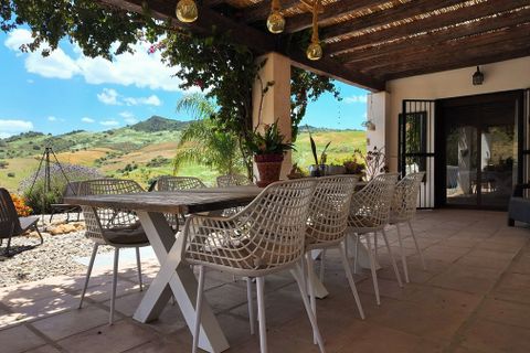 Villa i Alora, Malaga, Alora - € 349.999 | Ref: R5386927 - foto 19