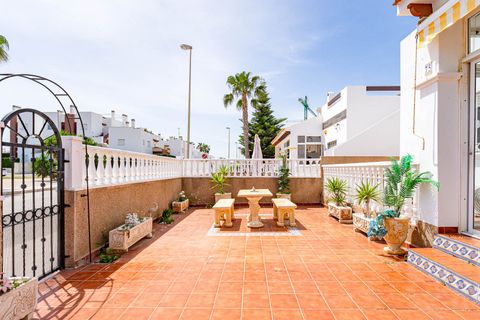 Villa i Punta Prima, Alicante, Punta Prima - € 265.000 | Ref: R-43306 - foto 8