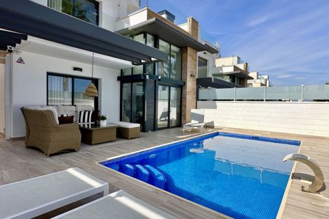 Villa i Cabo Roig, Alicante, Cabo Roig - € 449.950 | Ref: R-26995 - foto 29