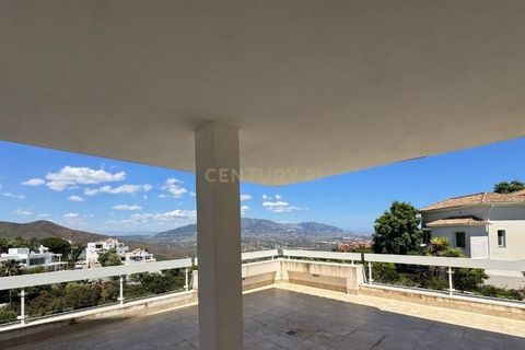 Villa en Ojen, Malaga, Ojen - € 2.300.000 | Ref: 0163-00270 - photo 9